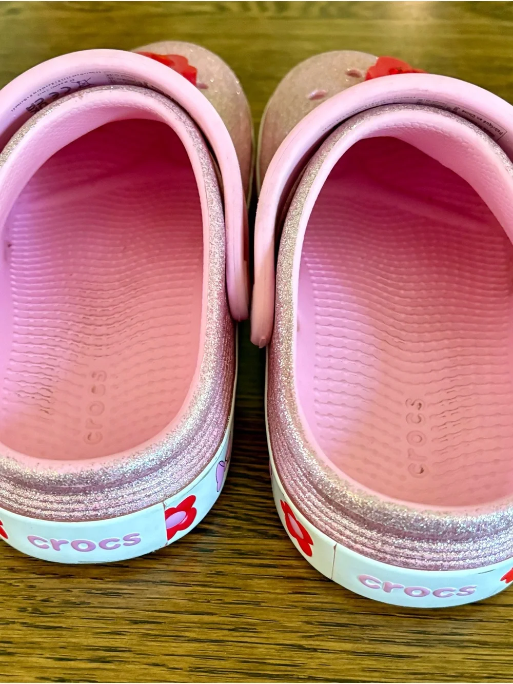 CROCS sparkling pink
